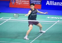 JUSTIN HOH SASAR GELARAN DI HALAMAN SENDIRI